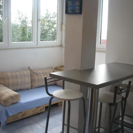 With A Parking Space Stanici, - 14046 Apartman Omis